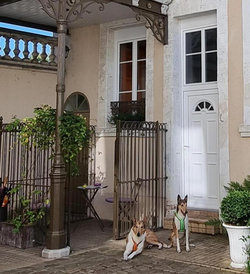Au Jardin Des Deux Ponts Bed & Breakfast