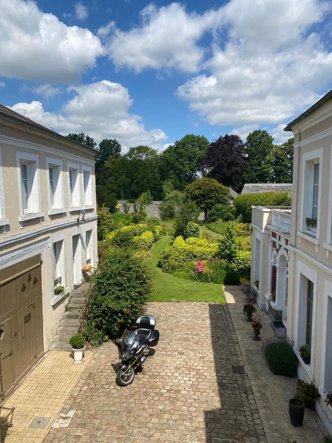 Bed & Breakfast Au Jardin Des Deux Ponts *