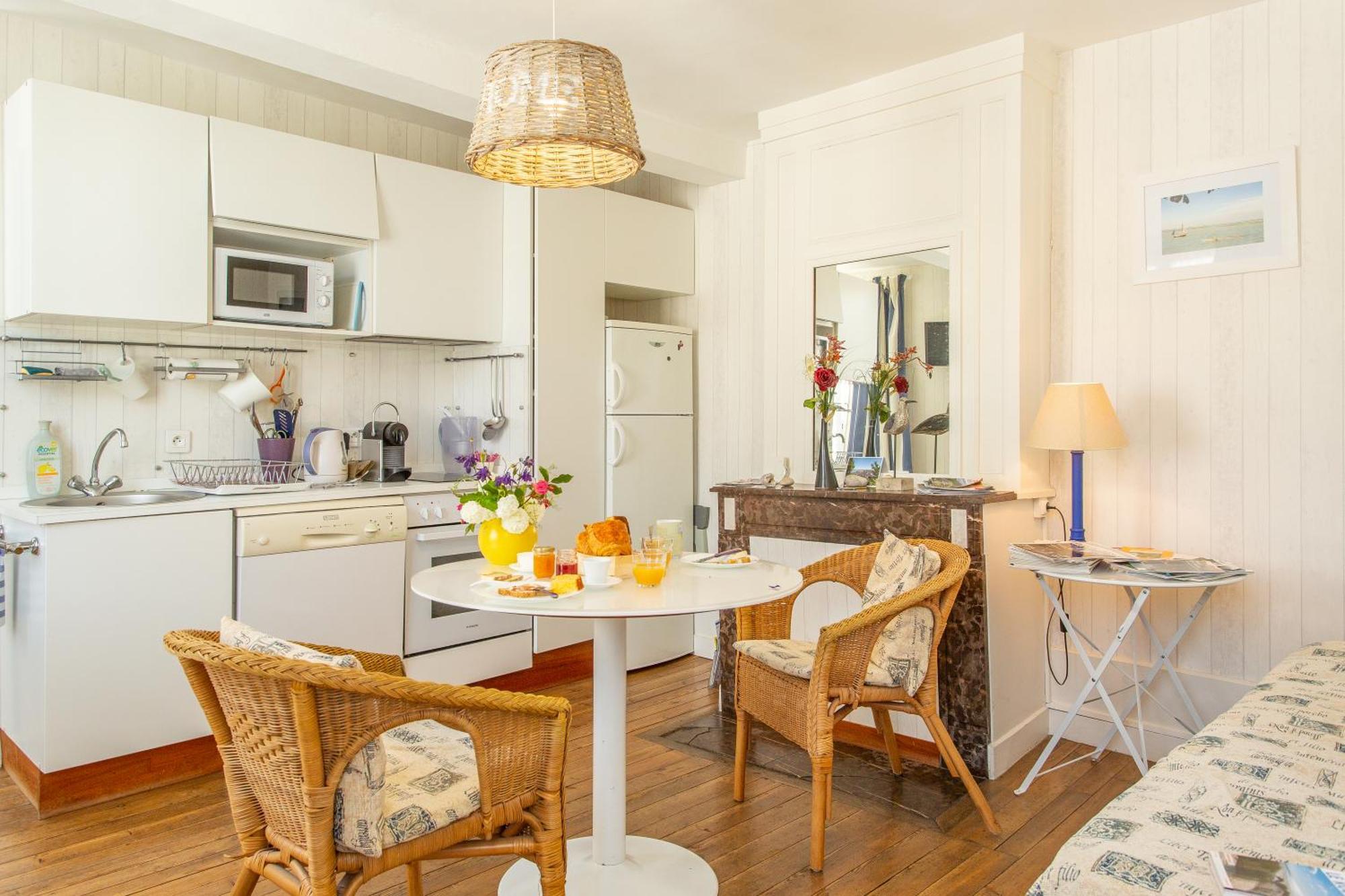 Bed & Breakfast Au Jardin Des Deux Ponts Abbeville